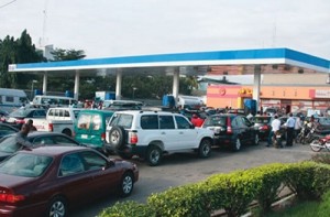 FG To Build 500 Mega Filling Stations Across The Country