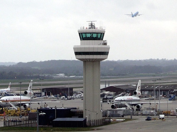 Air Traffic Controllers Lament Decay In Aviation Sector