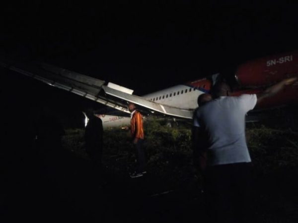 Dana Aircraft Overshoots Runway, Runs into Bush at Port Harcourt Airport