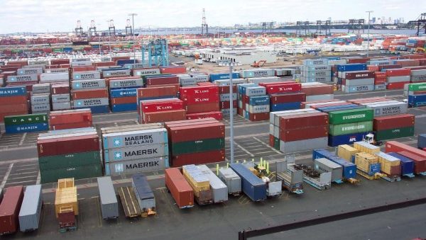 Shipping Companies, Terminals Ignore FG Directive To Suspend Charges