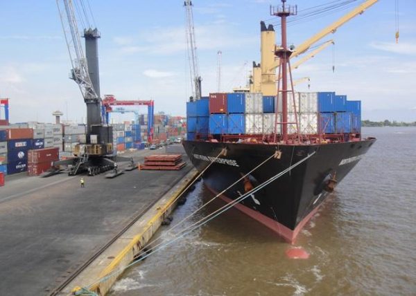 Empty containers flood Lagos ports, worsen traffic situation