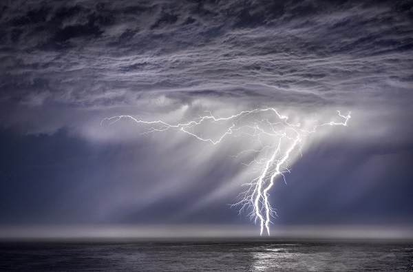 How To Survive Thunderstorms At Sea