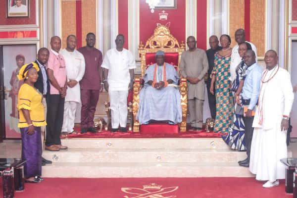 Olu of Warri Pledges Support To Ocean And Cargo Terminal