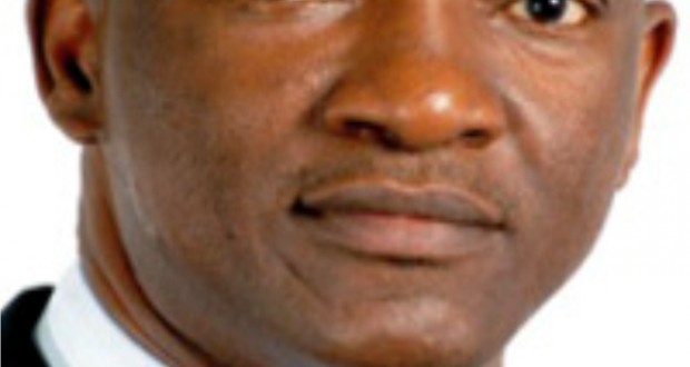Jimi Agbaje To Chair 2014 MMS Hall Of Fame