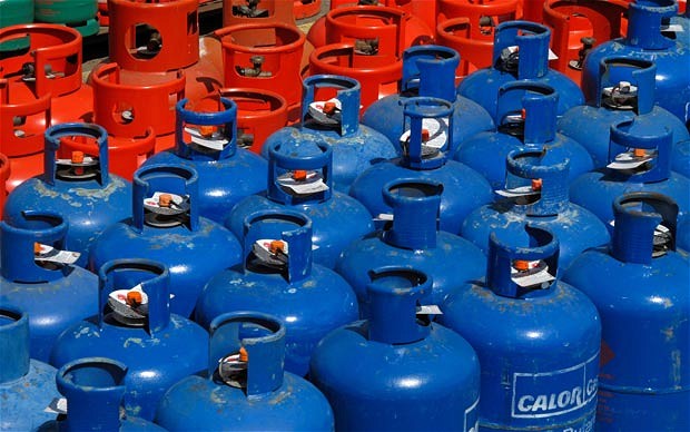 Gas price rises 122%, household incomes shrink