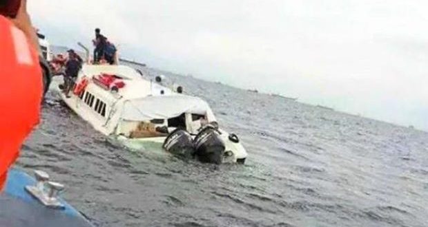 How To Fix A Leaking Boat