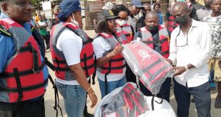Yuletide: NIWA Anticipates More Waterway Traffic, Distributes Free Life Jackets