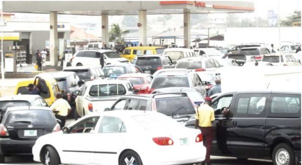 Amid fuel crisis, Nigeria’s inflation hit 15.70% in February
