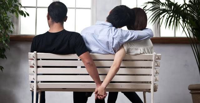 Signs, Types Of Infidelity And How To Cope