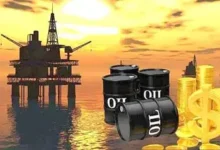 Oil Extends Gains After Fresh US Strikes, Stocks Mostly Rise